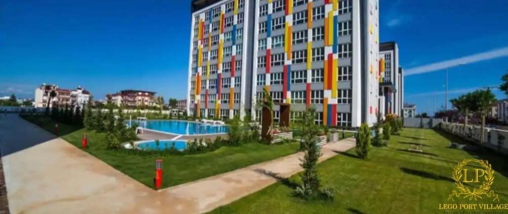 Close Airport,Mall Of Antalya Shopping Center,Tram Station Exterior foto